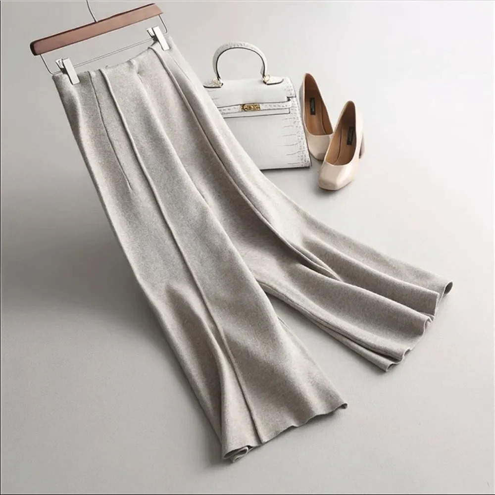 Wide leg knit woman pants